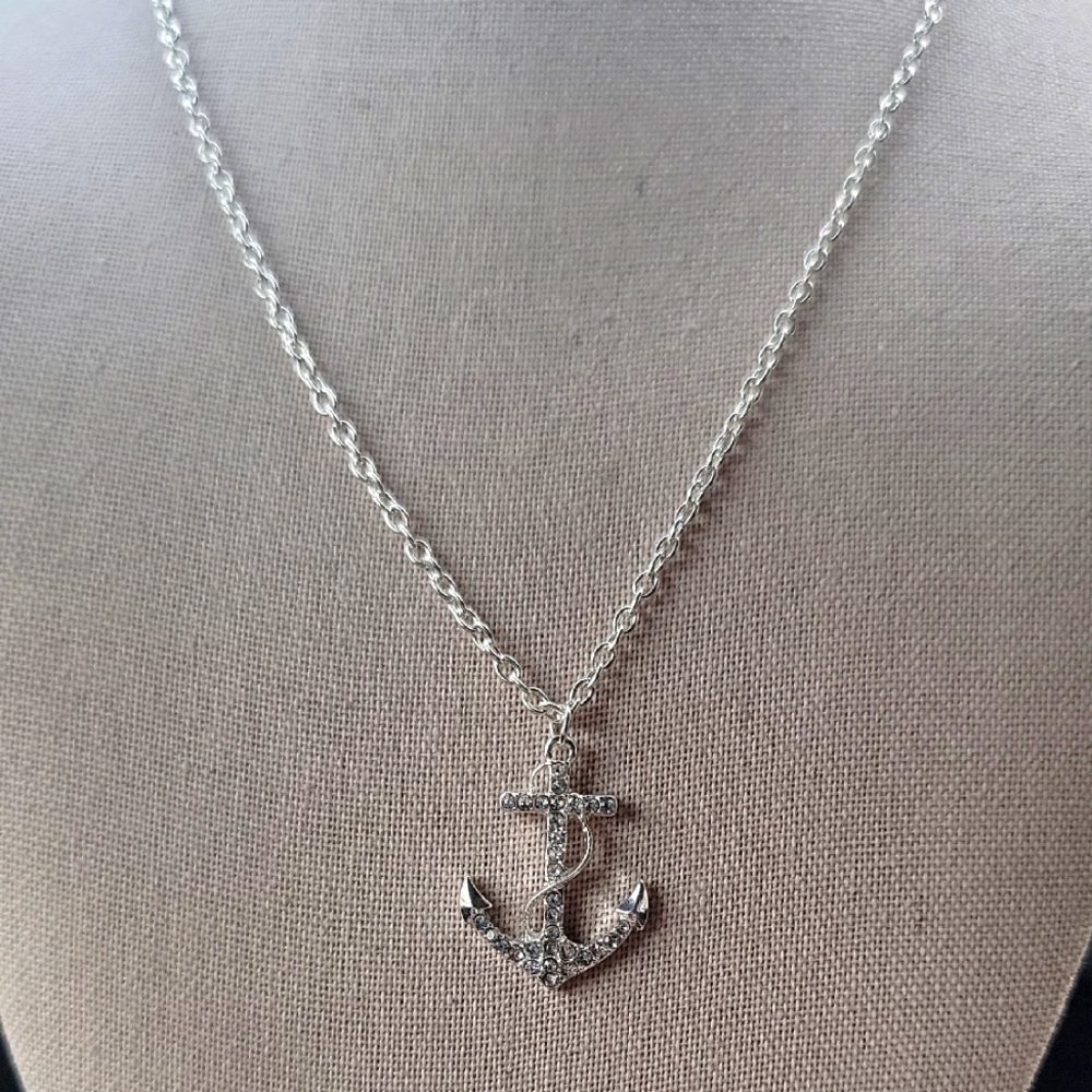 Silver Tone Anchor Pendant Necklace